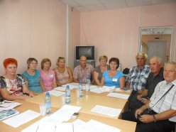 Заседание круглого стола в ГАУ СО ЦСЗН Лысогорского района