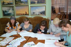 В ГАУ СО ЦСЗН Лысогорского района проведено заседание круглого стола «Счастливое материнство»