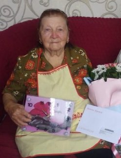 Поздравление с 90-летием жительницы  р.п. Лысые Горы,  труженицы тыла  А.Д. Мельниковой