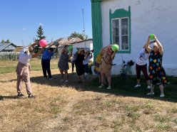 Мобильная бригада Центра социального обслуживания населения Лысогорского района посетила жителей с. Атаевка